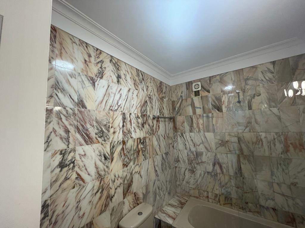 Bagno con servizio luminoso al Buenavista The Blue Oyster, Los Gigantes.