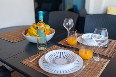 Desayuno servido en la terraza con vistas en Teide View, Los Gigantes.