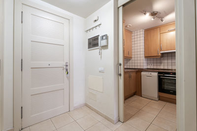 Telefonillo videocámara en el salón de Teide View Balcones de Los Gigantes.