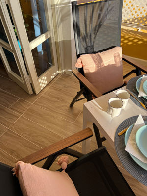 Blick auf die gemütliche Terrasse im Orlando Sea View, Costa Adeje.